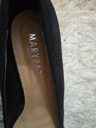 Zapatos de tacón MARYPAZ negros