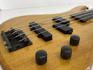 bajo electrico stagg bc300fl