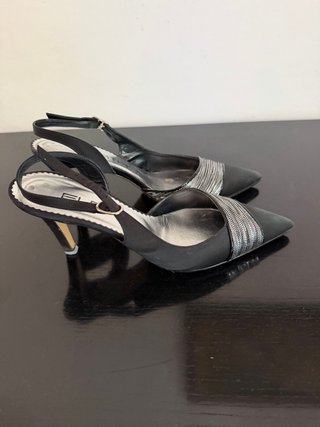 Scarpe décolleté slingback nere Elata