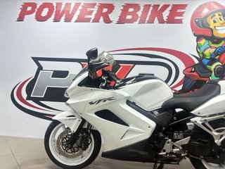 Honda VFR 800 Fi ABS 2013 Blanca