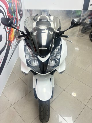 Honda VFR 800 Fi ABS 2013 Blanca