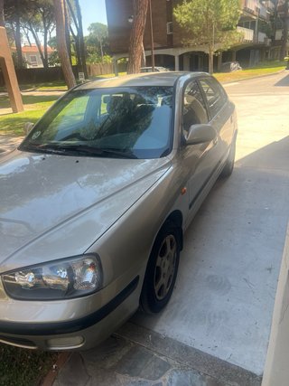 Hyundai Elantra 2003