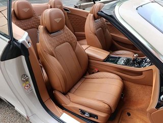 Bentley Continental GT GT Convertible W12 467 kW (635 CV)