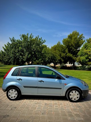 Ford Fiesta 2007 120.000km / 102.93€/MES
