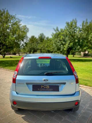 Ford Fiesta 2007 120.000km / 102.93€/MES
