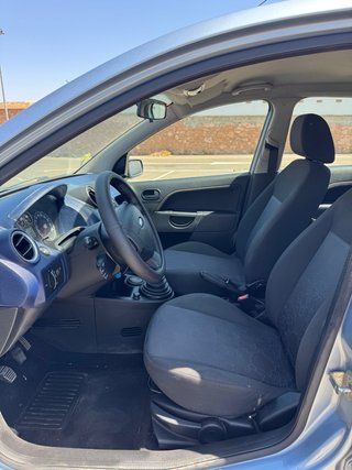 Ford Fiesta 2007 120.000km / 102.93€/MES
