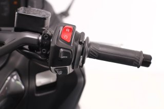 YAMAHA T-MAX 560 TECH 2023