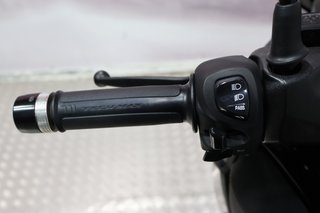 Yamaha XMAX 300 TECH MAX