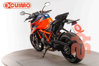 KTM 1290 SUPER DUKE R