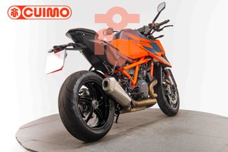 KTM 1290 SUPER DUKE R