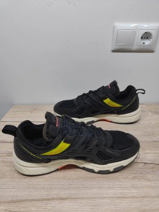 Asics gel venture re black 43,5