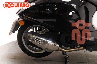 VESPA PRIMAVERA 125