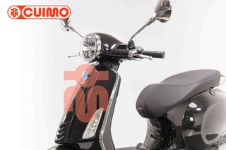 VESPA PRIMAVERA 125