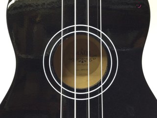 ukelele maui sunny 10-bk