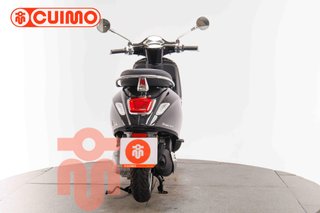 VESPA PRIMAVERA 125