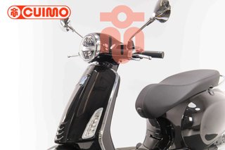 VESPA PRIMAVERA 125