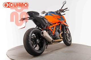 KTM 1290 SUPER DUKE R