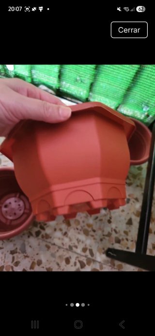 Lote de macetas de plástico