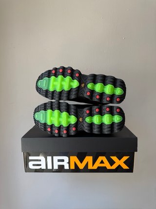 Nike Air Max DN8 Black Green Strike