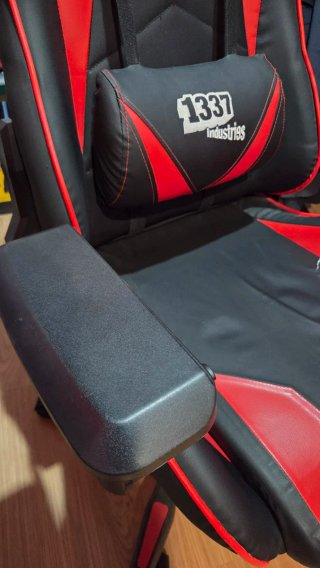 Silla Gaming 1337 Industries Negra/Roja