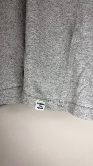 Camiseta Tommy Jeans Gris V-Neck