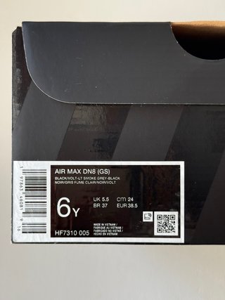 Nike Air Max DN8 Black Volt [38.5]