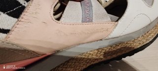 Sandalias Zapatilla Gioseppo Beige y Rosa