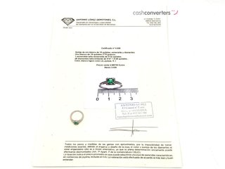 sortija oro 18k con piedra con diamante,esmeralda