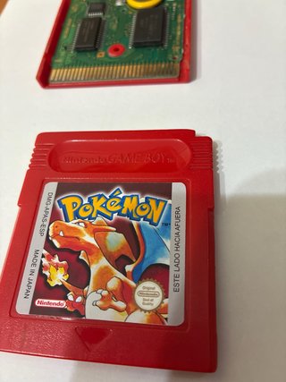 Pokemon Amarillo y Rojo Game Boy etiqueta nueva