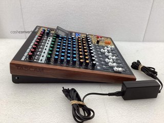 controller tascam model 12