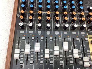 controller tascam model 12