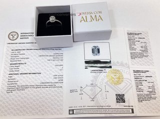 sortija oro 18k con piedra con diamante de laboratorio