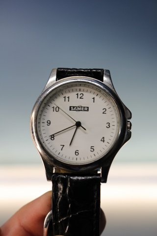 Reloj de pulsera Samer. Cuarzo. Acero inox.
