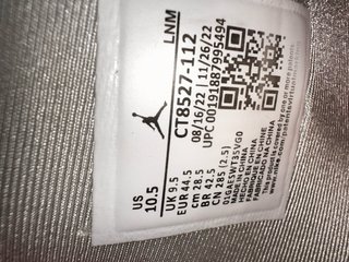 Air Jordan 4 Blanco y Rojo