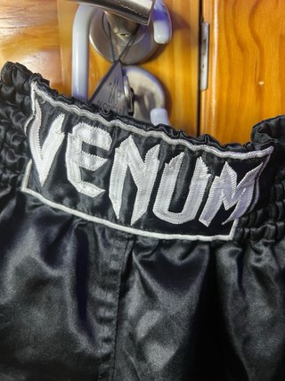 Pantalón Artes Marciales Venum Negro Talla S