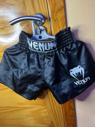Pantalón Artes Marciales Venum Negro Talla S