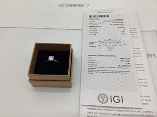 sortija oro 18k con diamante de laboratorio