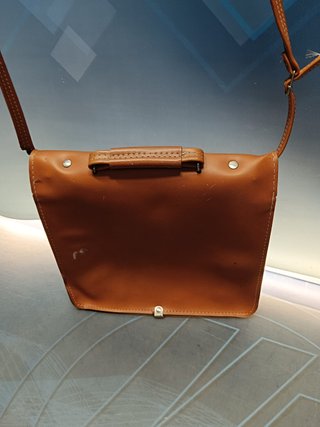 bonita CARTERA ESCOLAR, AÑOS 80 , LOS PITUFOS , PEYO - SAFTA - color marron
