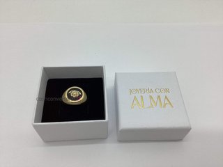 anillo oro 18k con piedra con onix