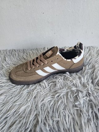 Adidas Handball Spezial Beige/Marrón
