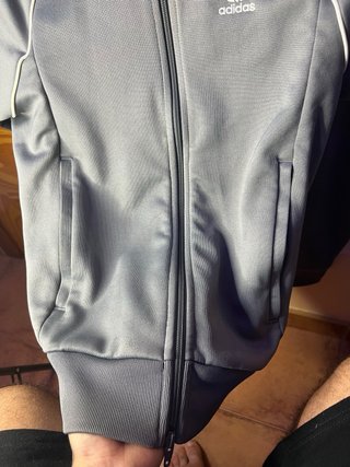 Chaqueta Adidas Gris y Blanca Talla XS