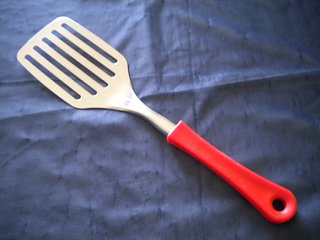 SET DI 16 UTENSILI E ARTICOLI PER LA CUCINA. NUOVI