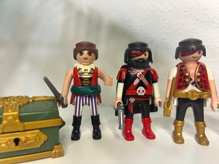 Playmobil Piratas con Cofre y Monedas