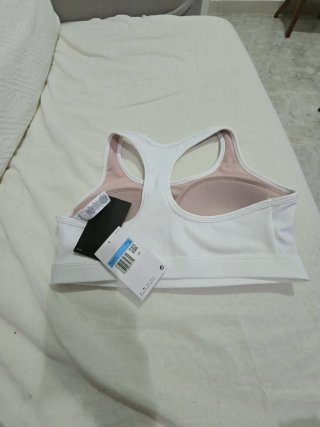 Sujetador deportivo Nike Talla M Blanco