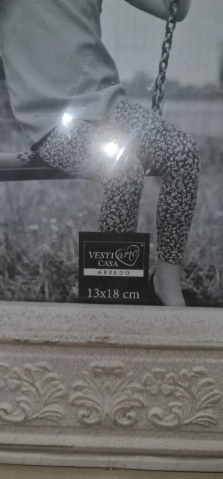 Cornici in legno con decorazioni