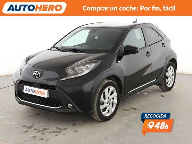 Toyota Aygo X Cross 1.0 Play