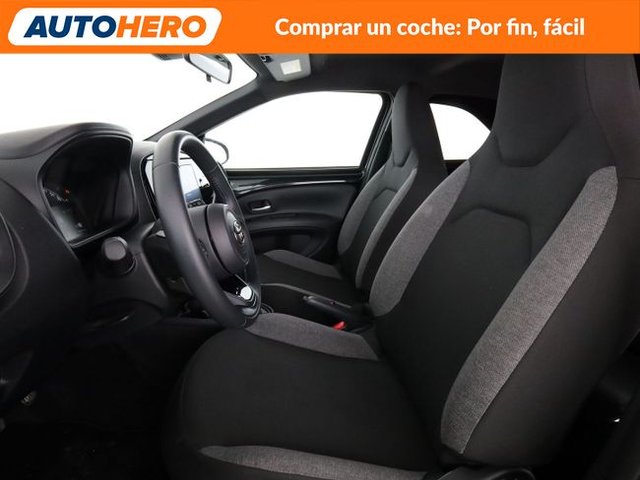 Toyota Aygo X Cross 1.0 Play