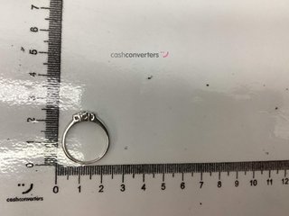 anillo plata 925mm con piedra con diamante de laboratorio