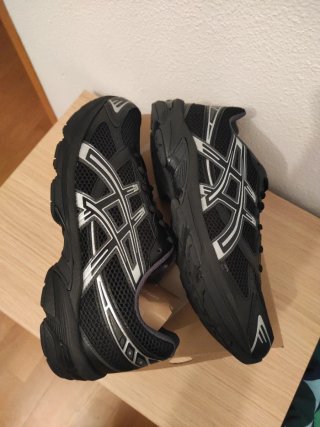 Asics Gel 1130 Negras Talla 44 Nuevas