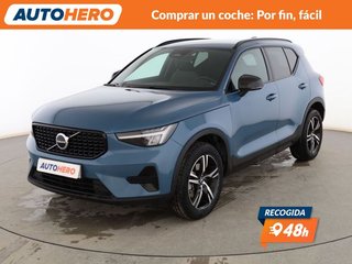 Volvo XC40 2.0 B3 Mild-Hybrid Plus Dark 2WD